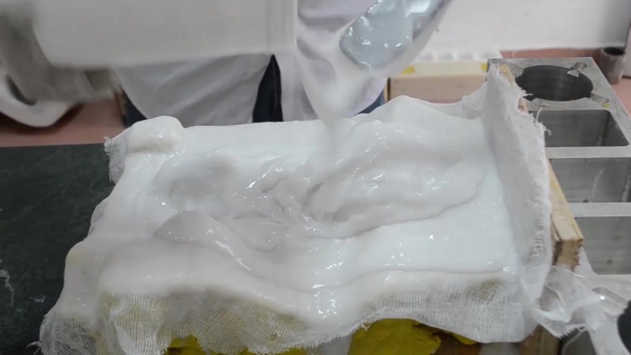 模具硅膠刷模如何使用，有什么需要注意的 ？