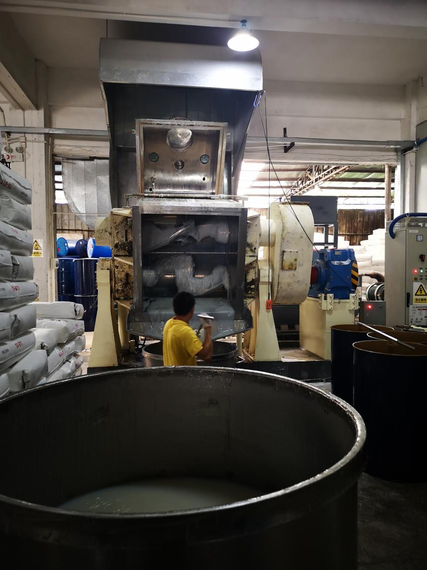 如何提高模具硅膠制品的硫化速度 ？