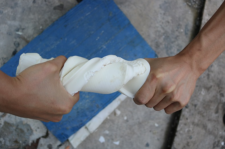 模具硅膠制品容易撕裂是原因?qū)е碌?？