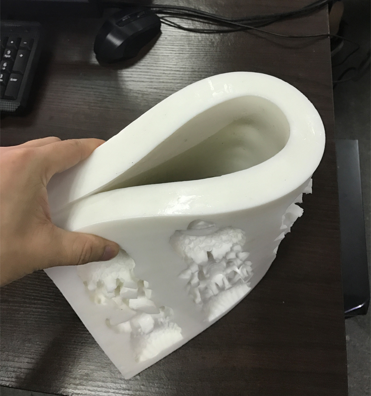 什么原因?qū)е履＞吖枘z產(chǎn)品變形你知道嗎 ？