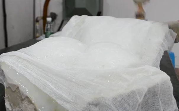 液態(tài)硅膠產(chǎn)品變形或縮水該怎么解決 ？