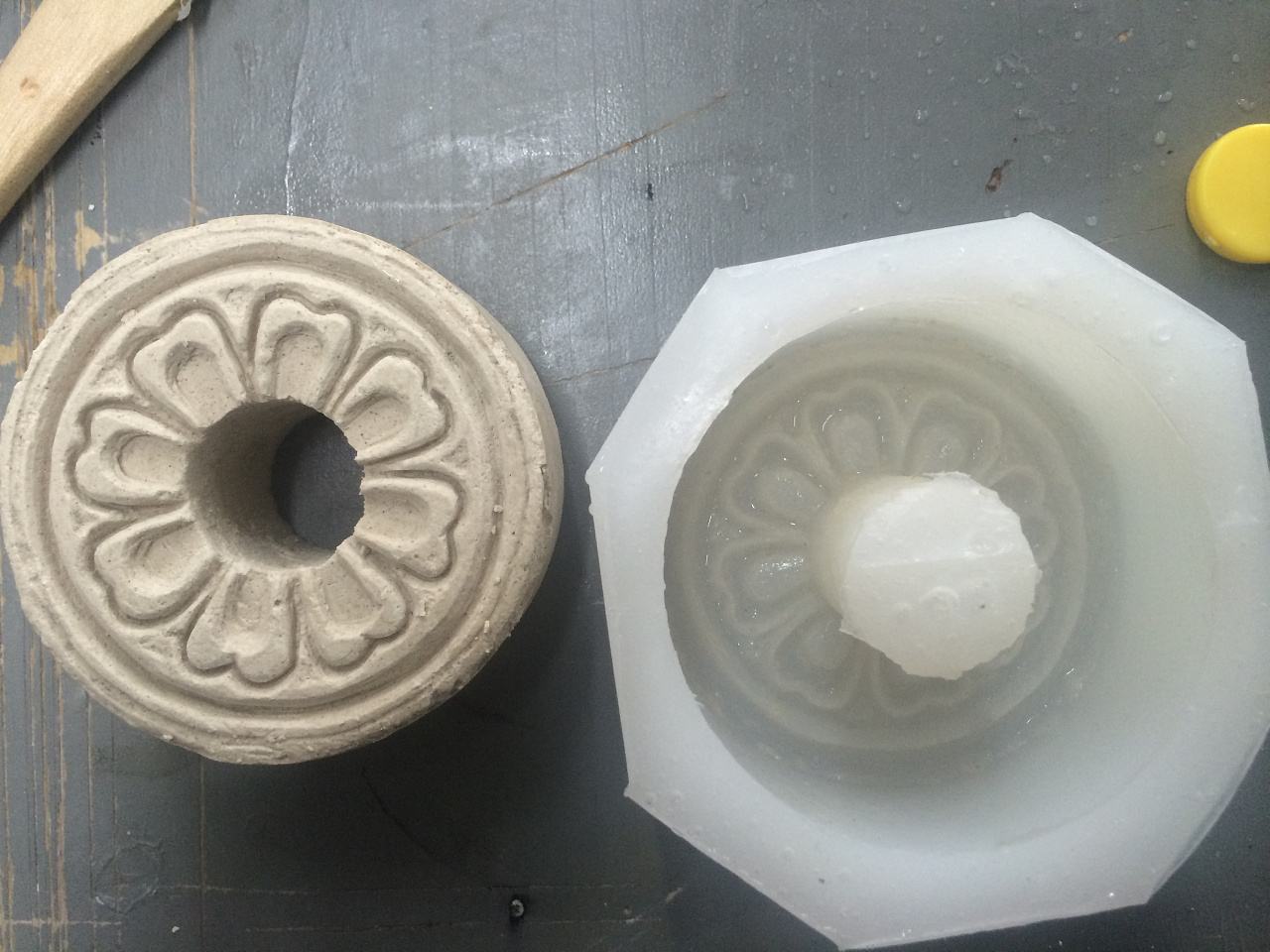 固化好的硅膠模具放置多久不能用了？