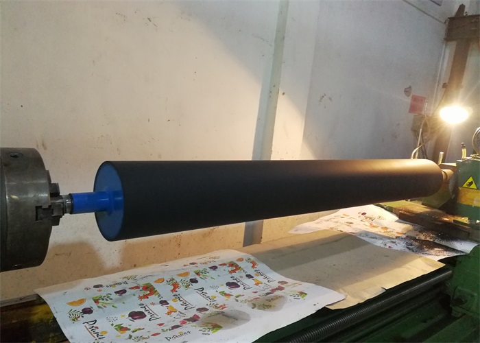 硅膠膠輥的神奇應(yīng)用從工業(yè)到生活，無處不在的膠輥身影